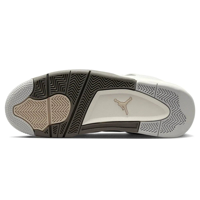 AIr Jordan 4 Retro SE ‘Craft Photon Dust’